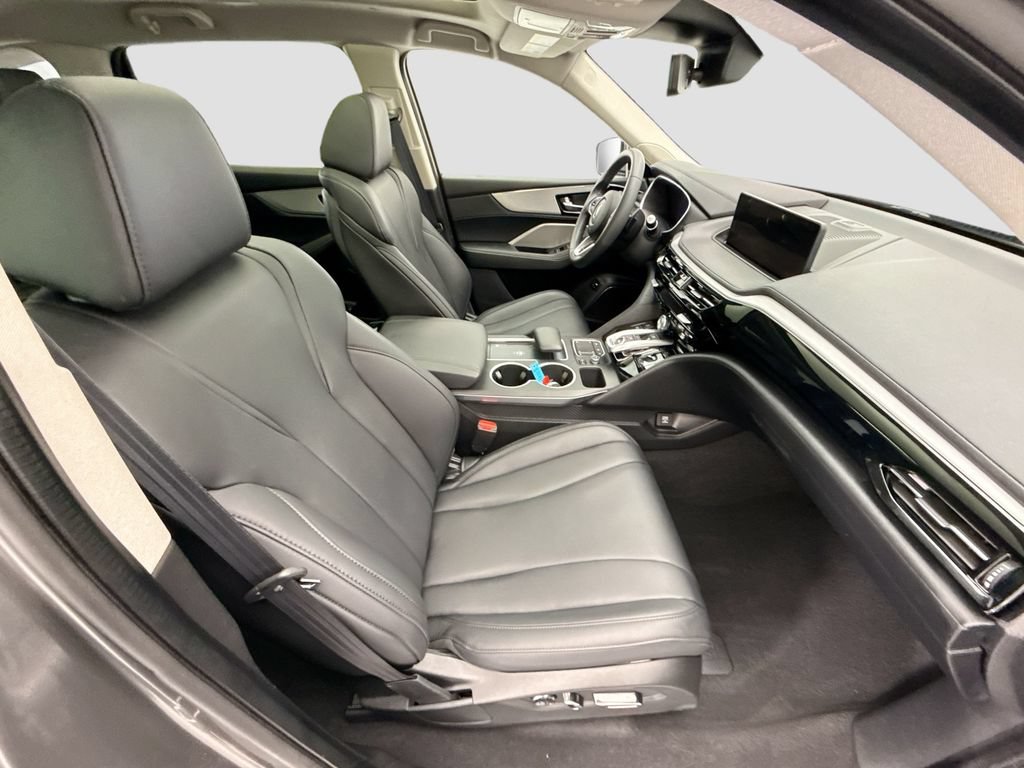 Used 2024 Acura MDX SH-AWD image 18