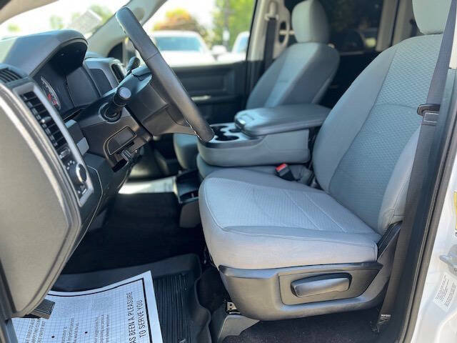 Used 2014 RAM 3500 Tradesman w/ Chrome Appearance Group AWD/4WD image 10