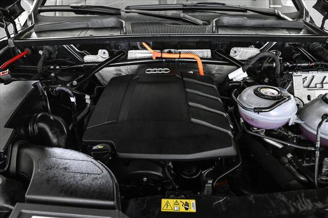 Certified 2024 Audi Q5 e Premium Plus w/ Premium Plus Package image 10