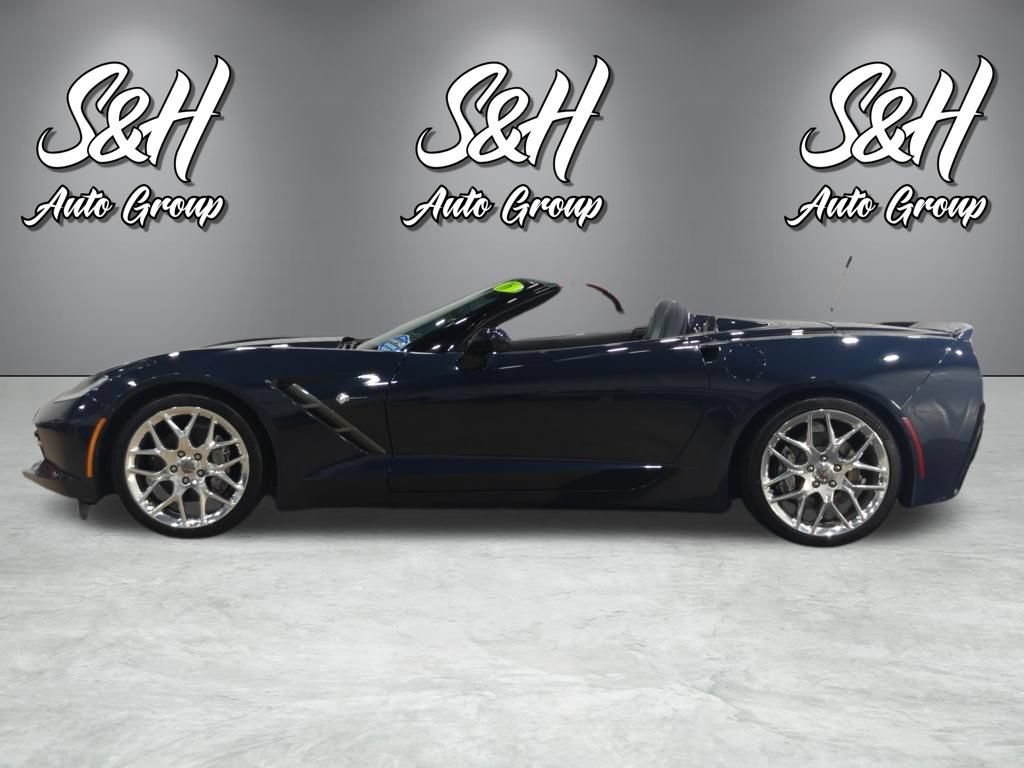 Used 2016 Chevrolet Corvette Stingray Convertible w/ 3LT Preferred Equipment Group RWD image 18