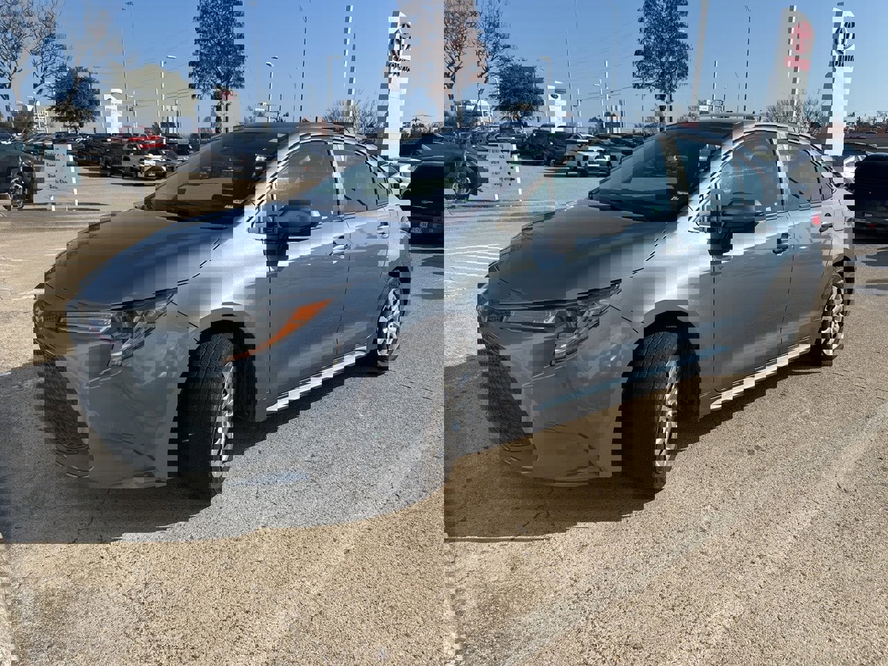 Used 2022 Toyota Corolla LE