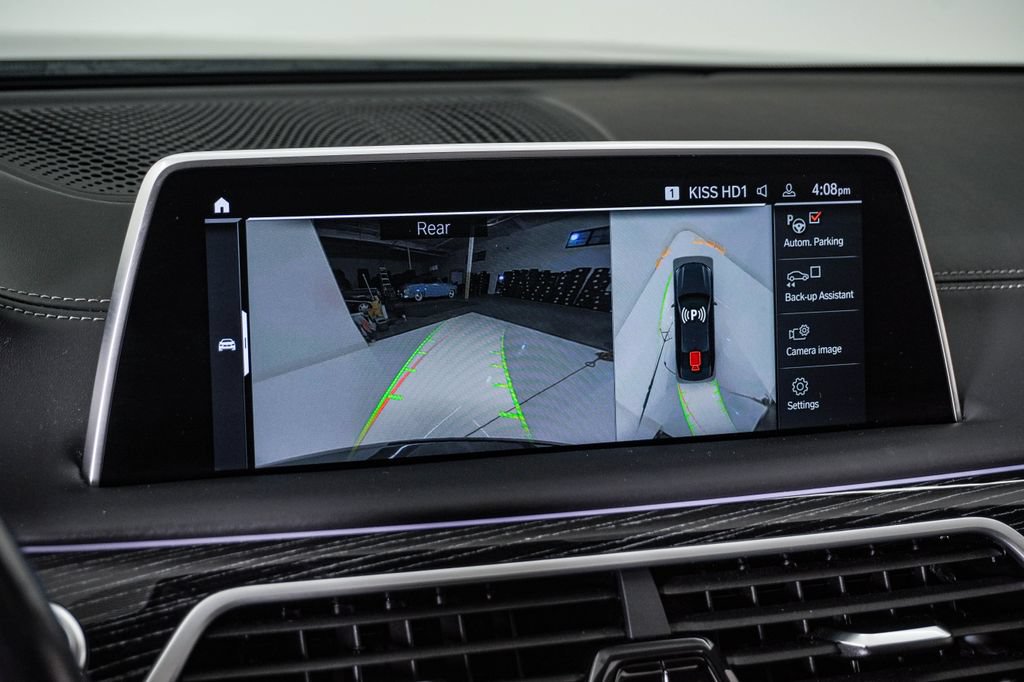 Used 2022 BMW 750i xDrive w/ Luxury Rear Seating Package AWD/4WD image 26