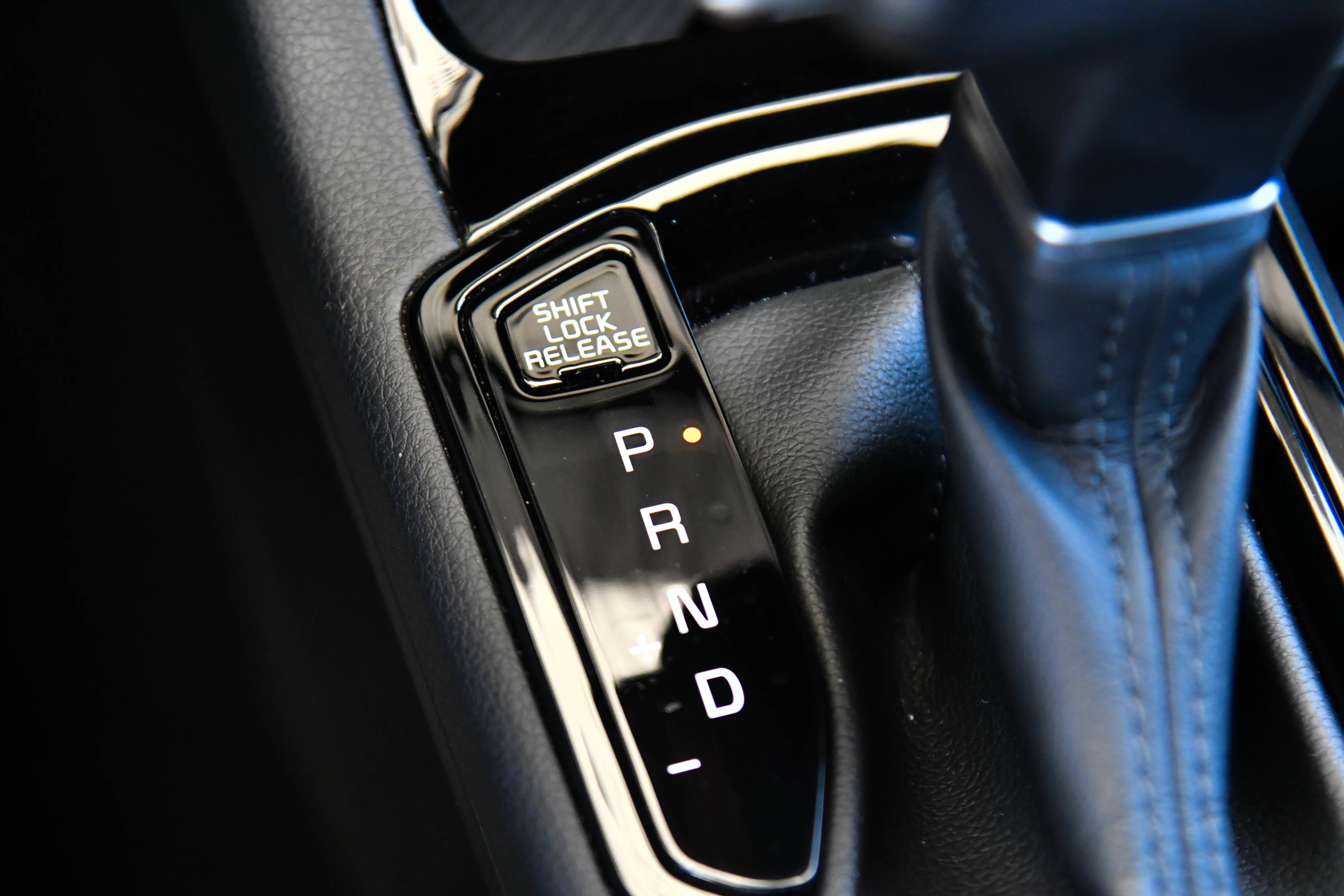 Used 2025 Kia K5 GT-Line w/ GT-Line Premium Package FWD image 30