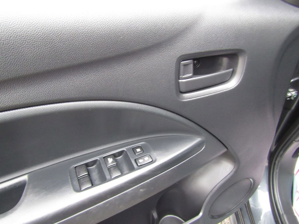 Used 2024 Mitsubishi Mirage ES FWD image 14