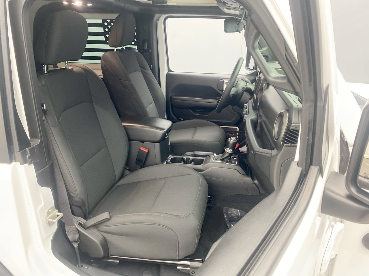 Used 2023 Jeep Wrangler Sport AWD/4WD image 23