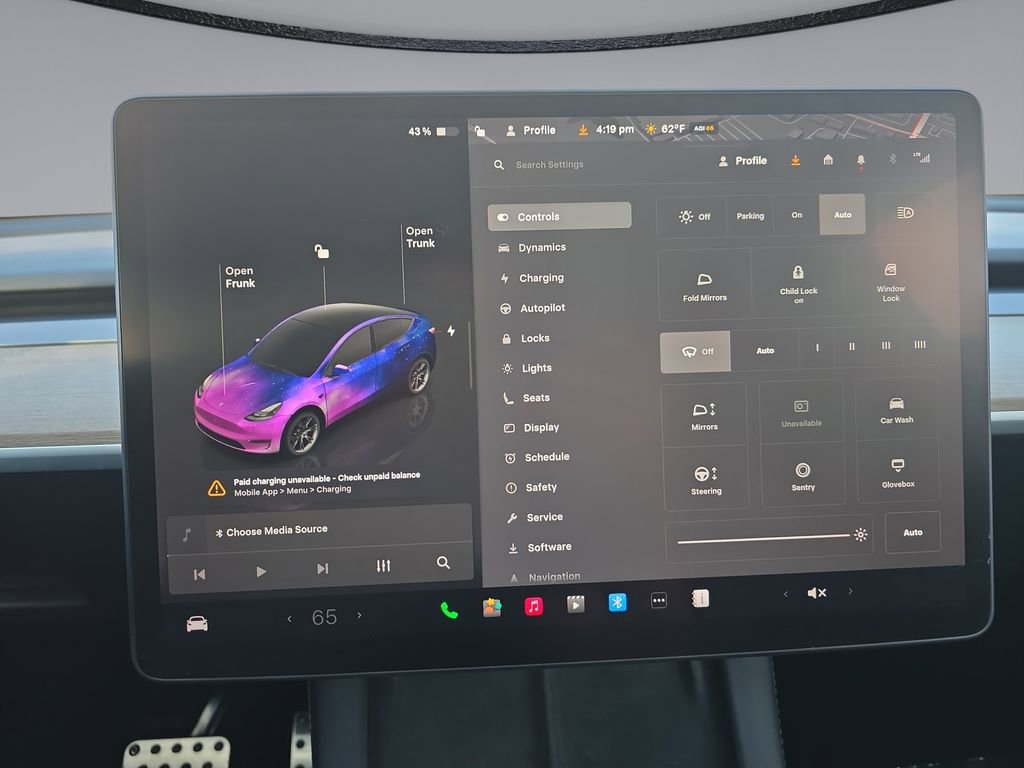 Used 2024 Tesla Model Y Long Range image 32