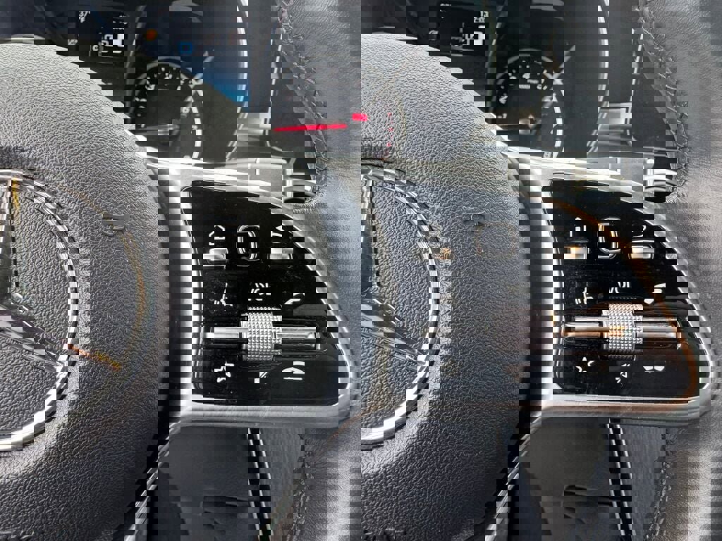 Certified 2022 Mercedes-Benz GLC 300 GLC 300 image 5