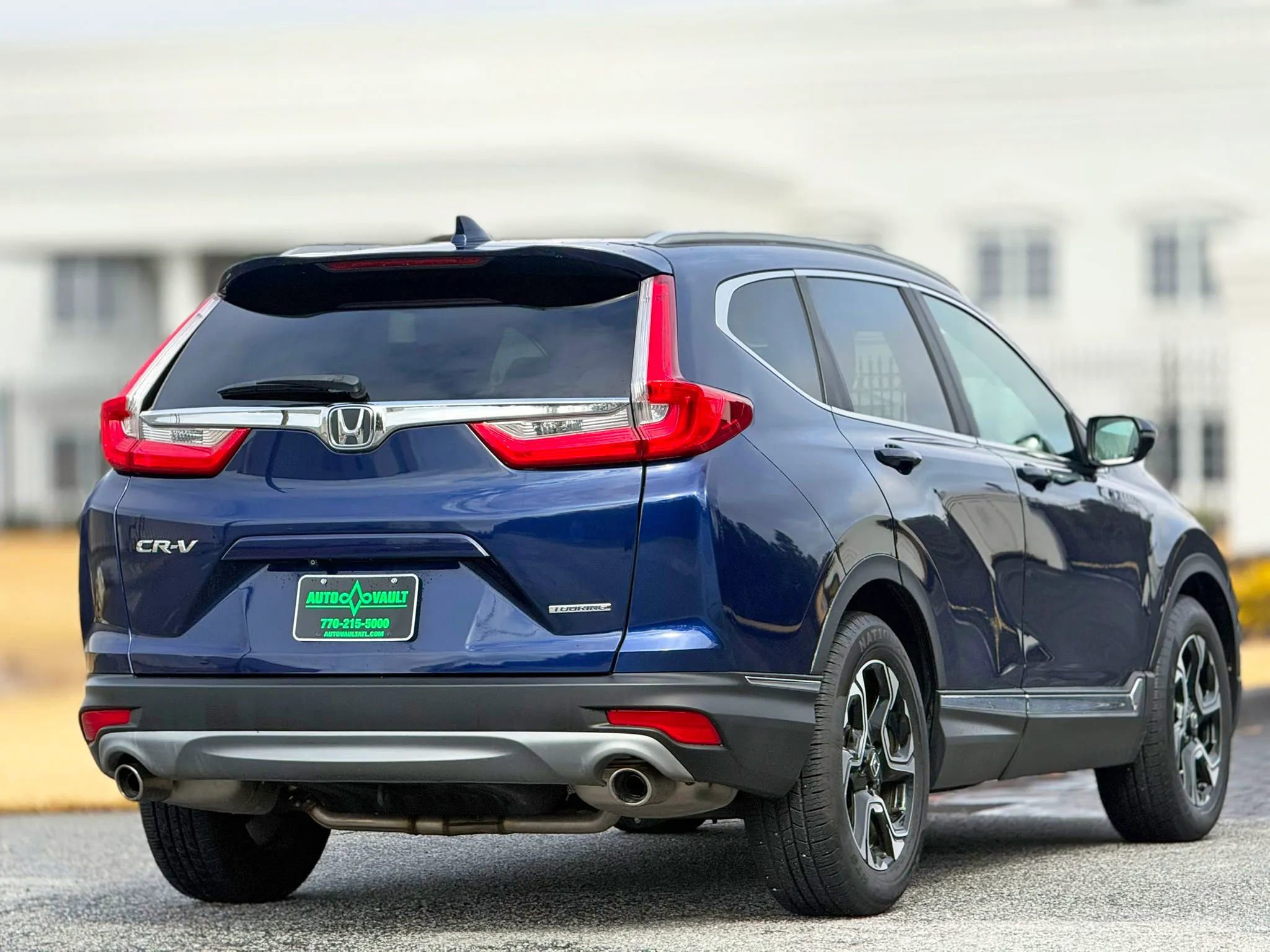 Used 2018 Honda CR-V Touring image 11