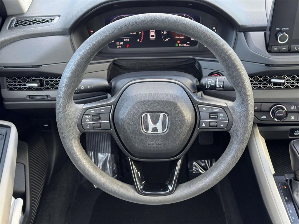 Certified 2023 Honda Accord EX image 11