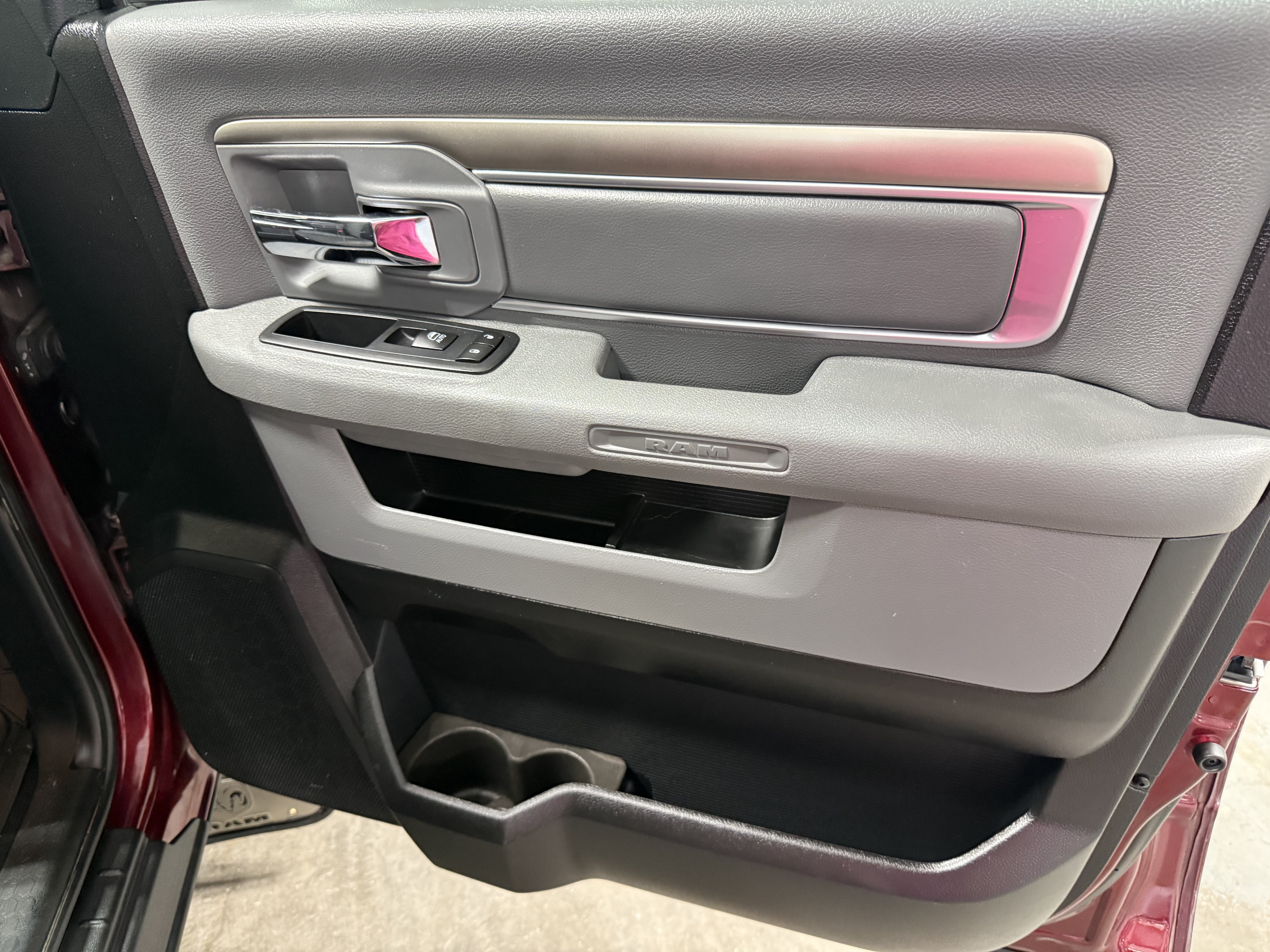 Used 2016 RAM 1500 Big Horn AWD/4WD image 8