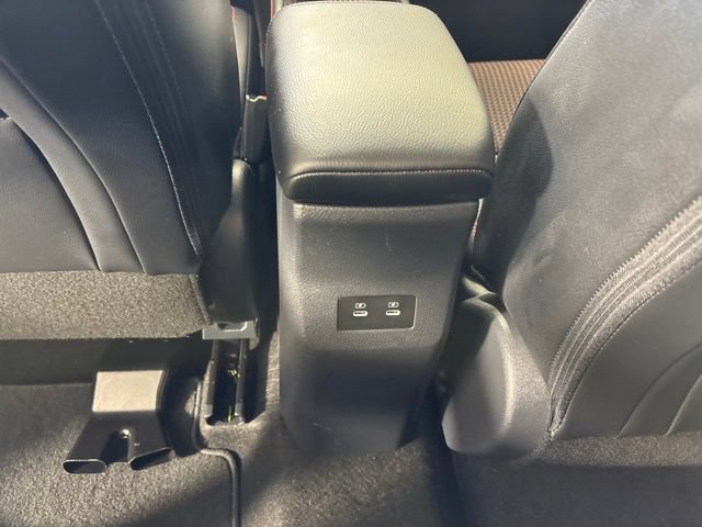 Used 2025 Nissan Kicks SR w/ SR Premium Package AWD/4WD image 16