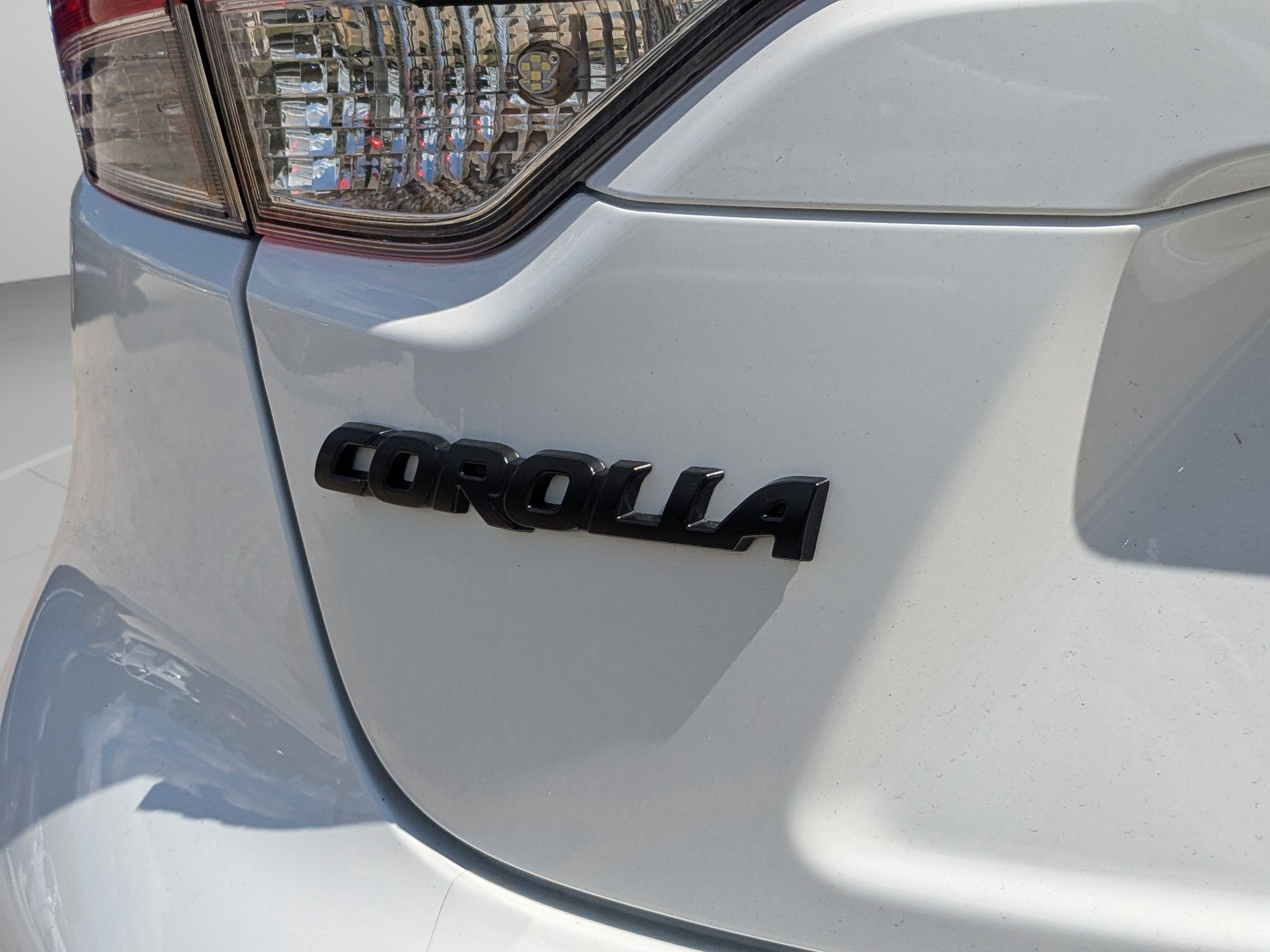 Used 2024 Toyota Corolla SE FWD image 33