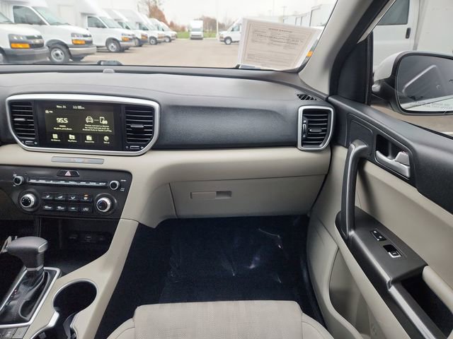 Used 2022 Kia Sportage LX image 21