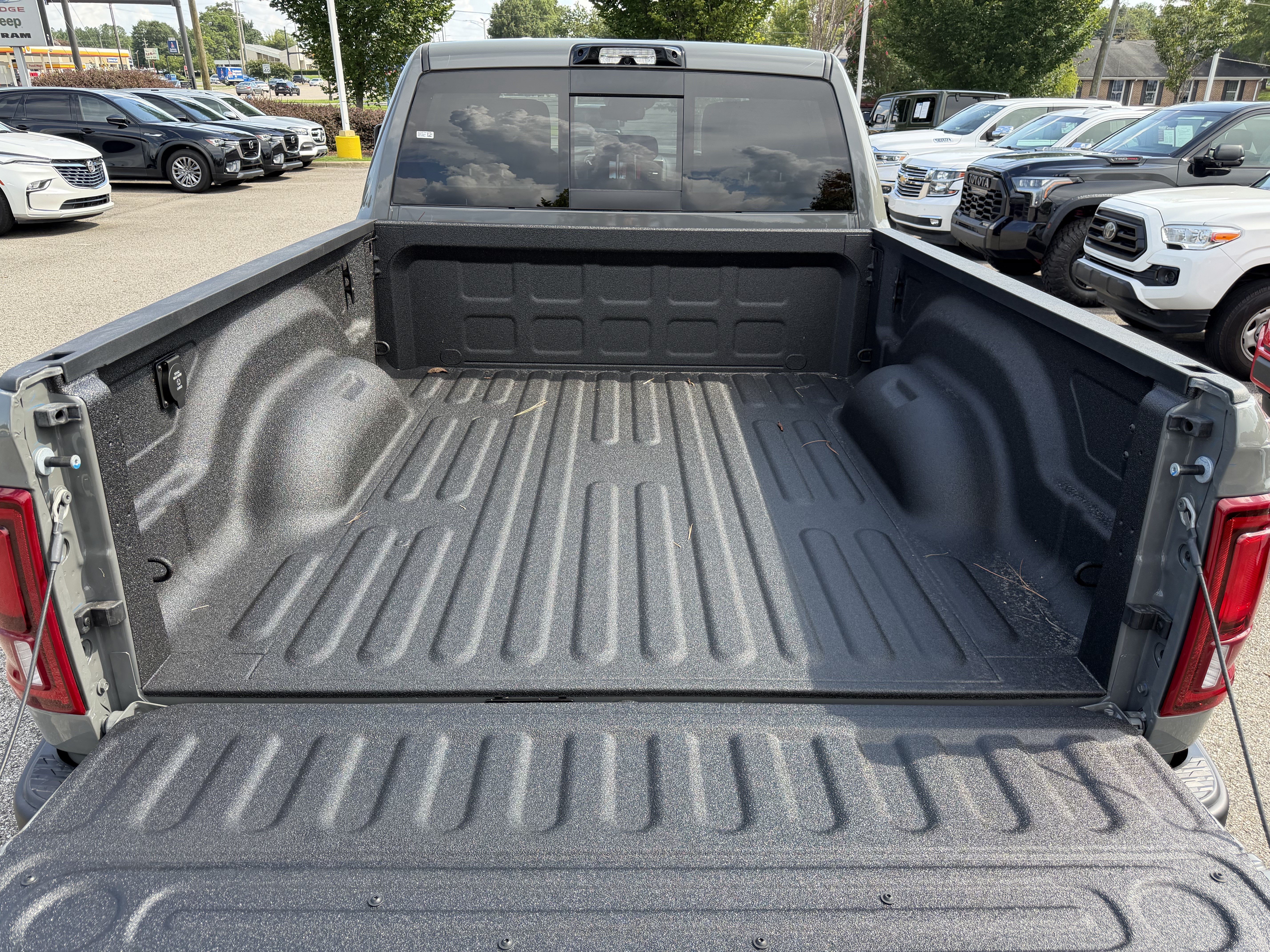 New 2026 RAM 2500 Power Wagon AWD/4WD image 35