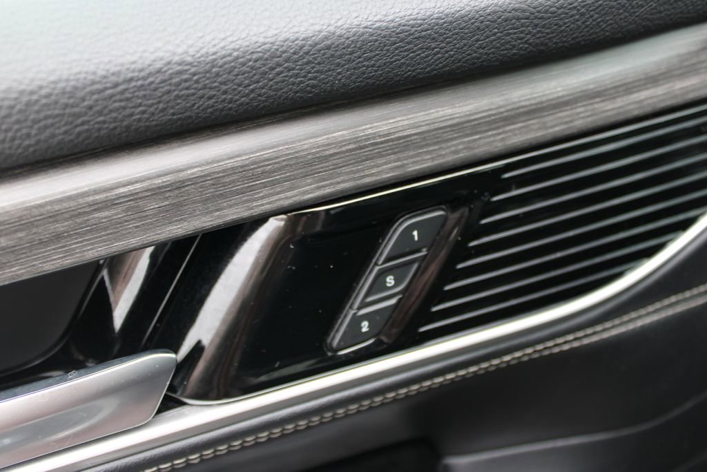 Used 2024 Jeep Wagoneer Series II image 37