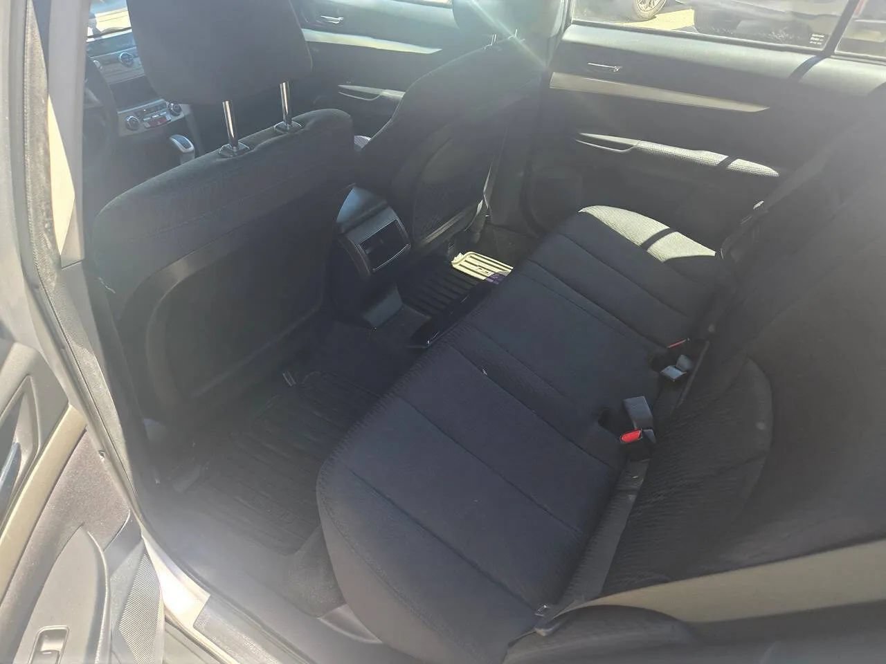 Used 2012 Subaru Outback 2.5i AWD/4WD image 24