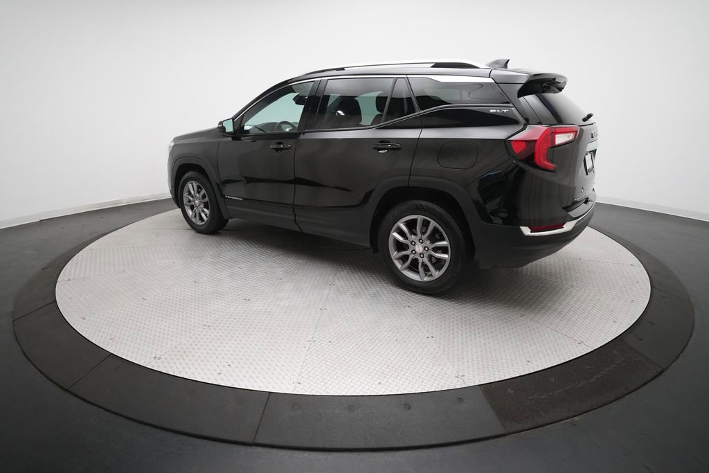 Used 2022 GMC Terrain SLT image 34
