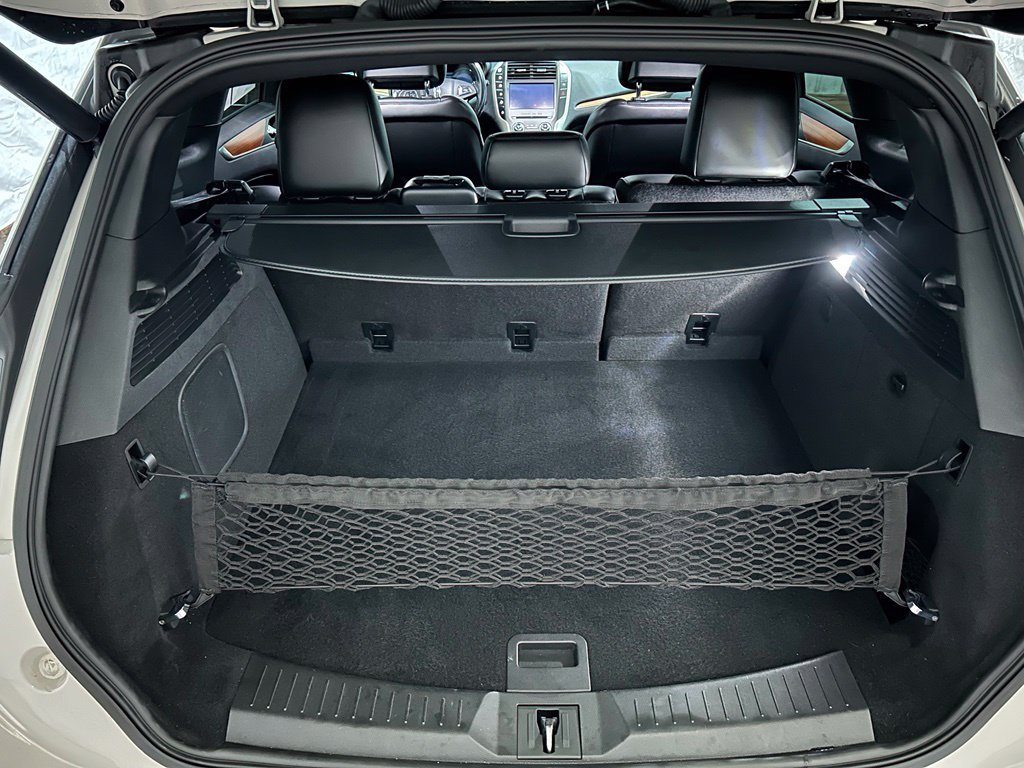 Used 2019 Lincoln MKC Select FWD image 13