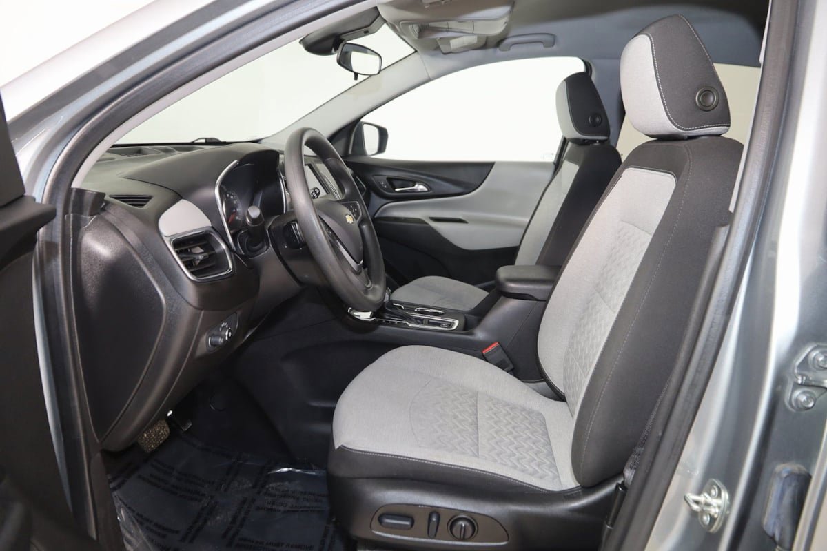 Used 2023 Chevrolet Equinox LT image 9
