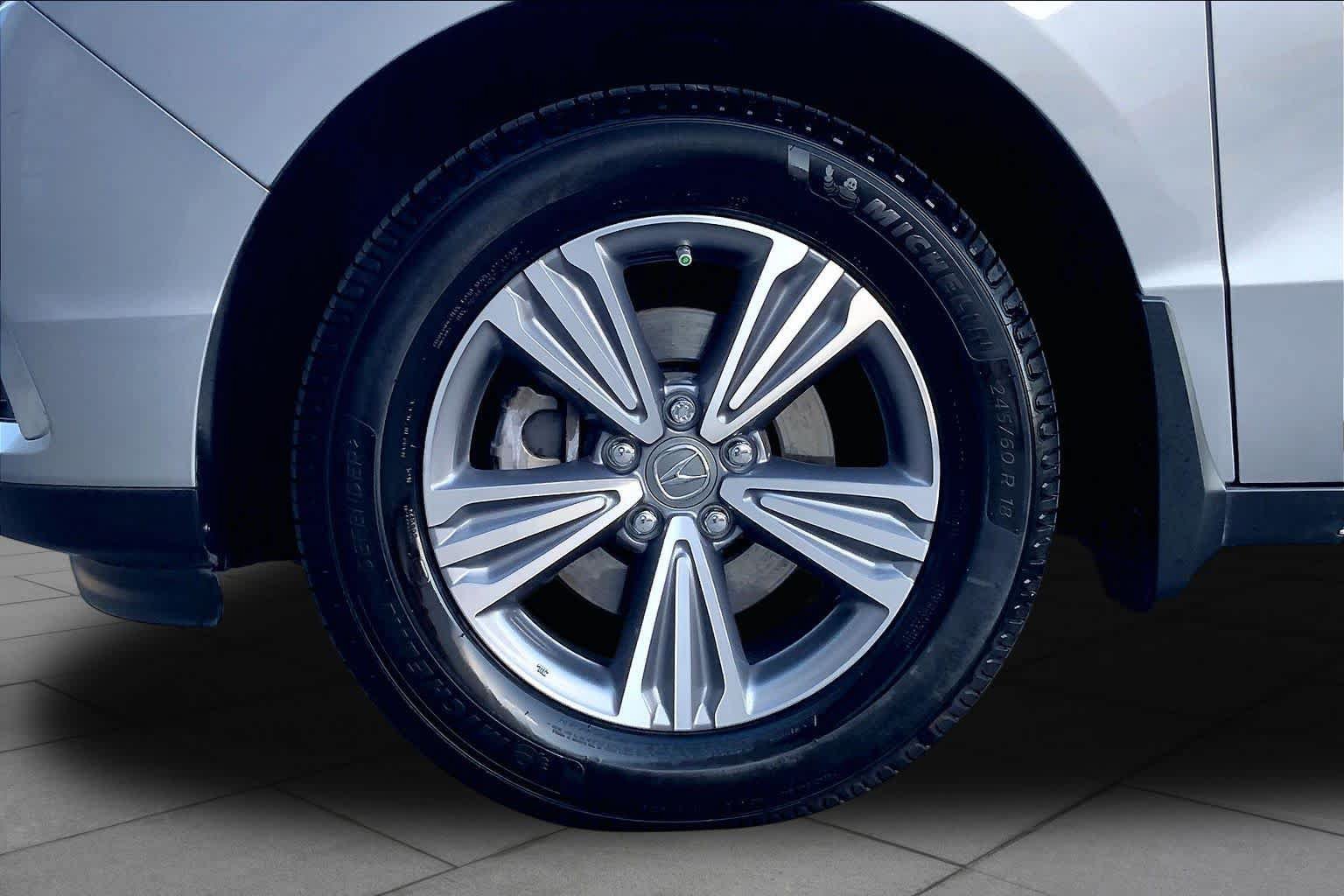 Used 2020 Acura MDX FWD image 10