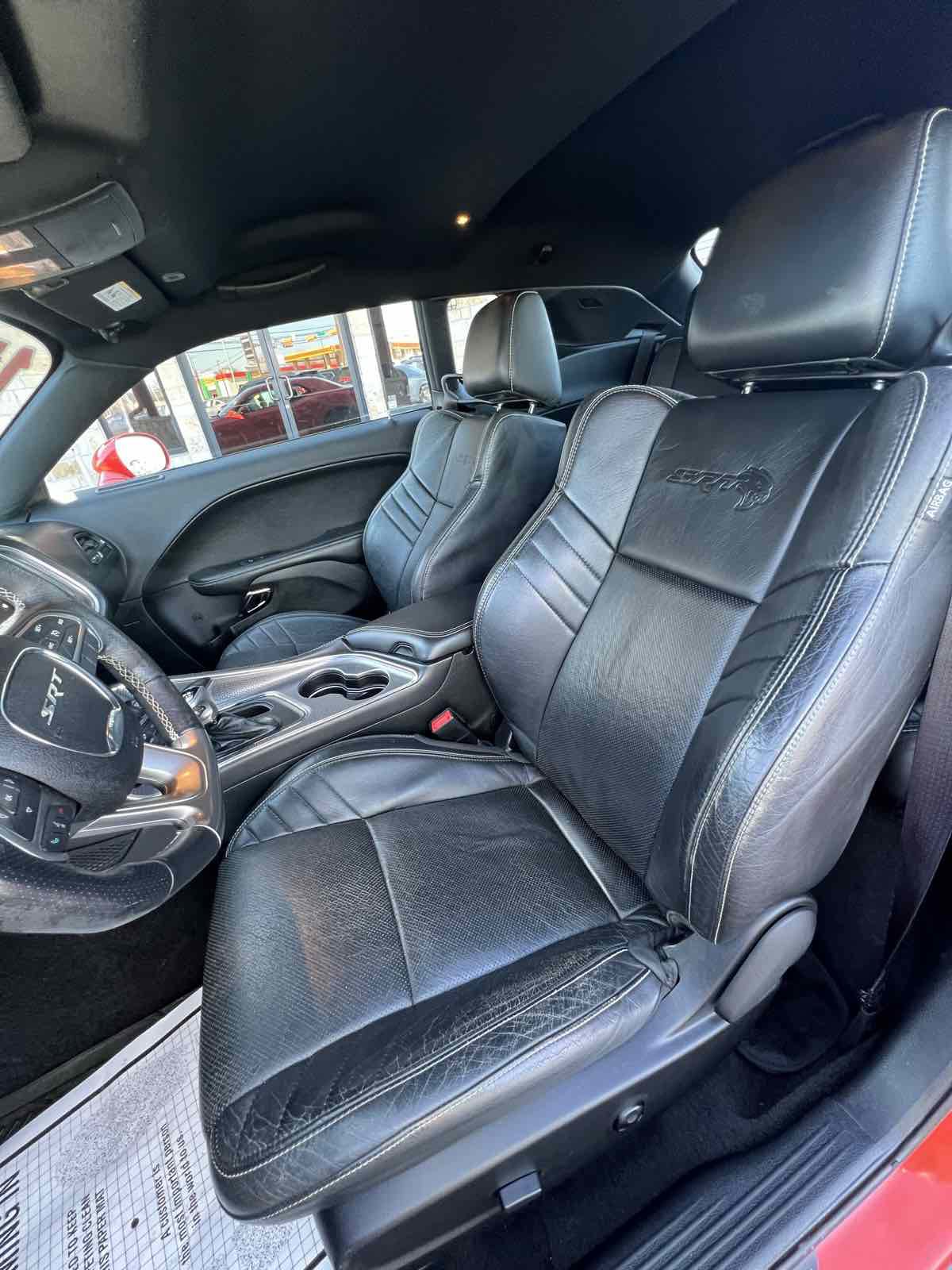 Used 2017 Dodge Challenger SRT Hellcat image 11