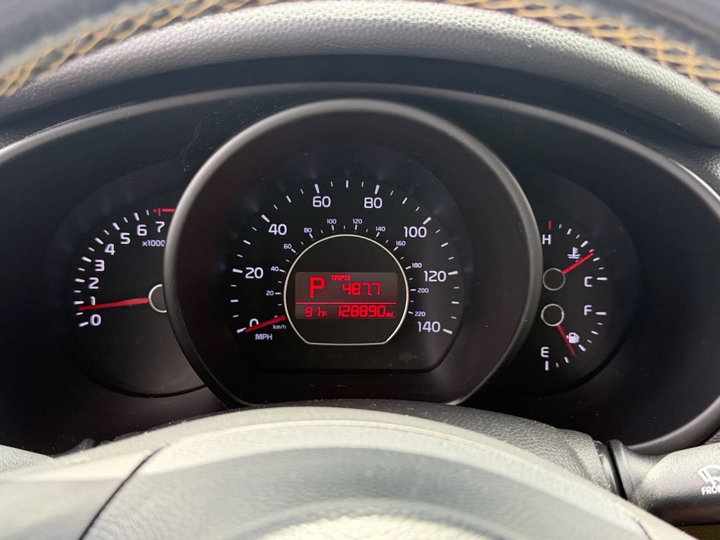 Used 2016 Kia Soul + w/ Designer's Package FWD image 20