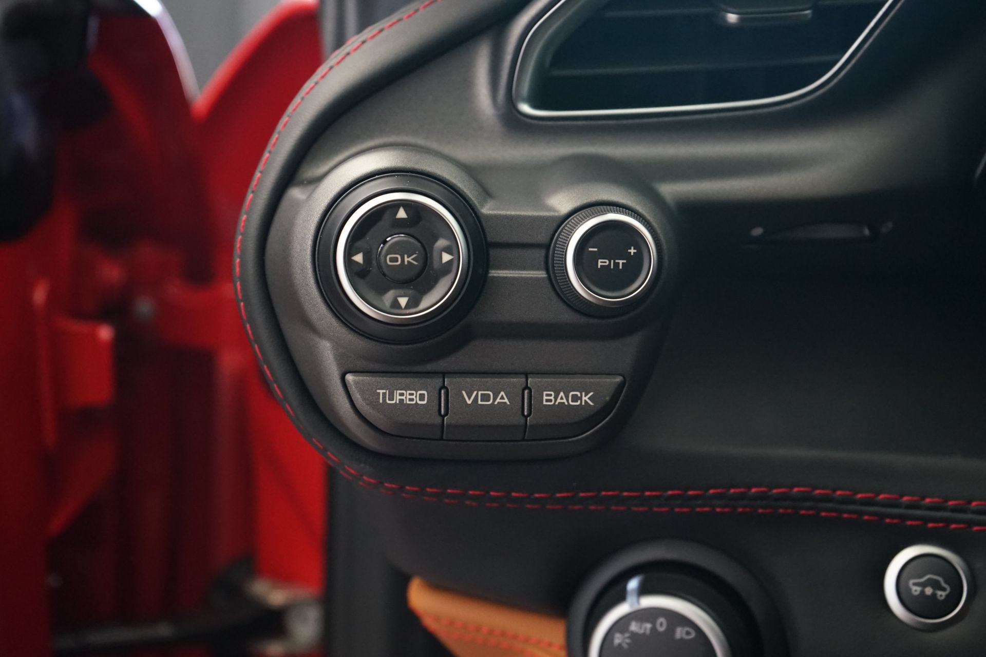 Used 2019 Ferrari 488 GTB RWD image 20