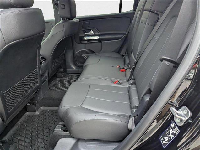 New 2025 Mercedes-Benz GLB 250 image 24