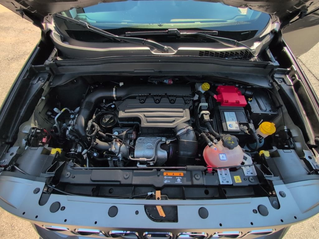 Used 2021 Jeep Renegade Limited image 11