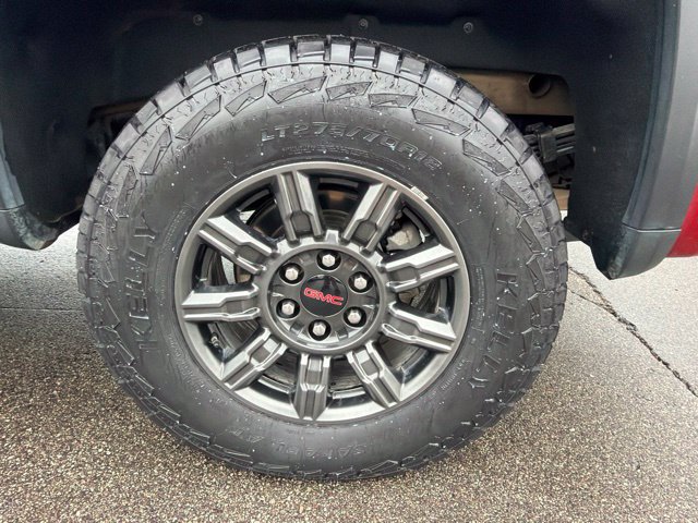 Certified 2025 GMC Sierra 1500 AT4X AWD/4WD image 13