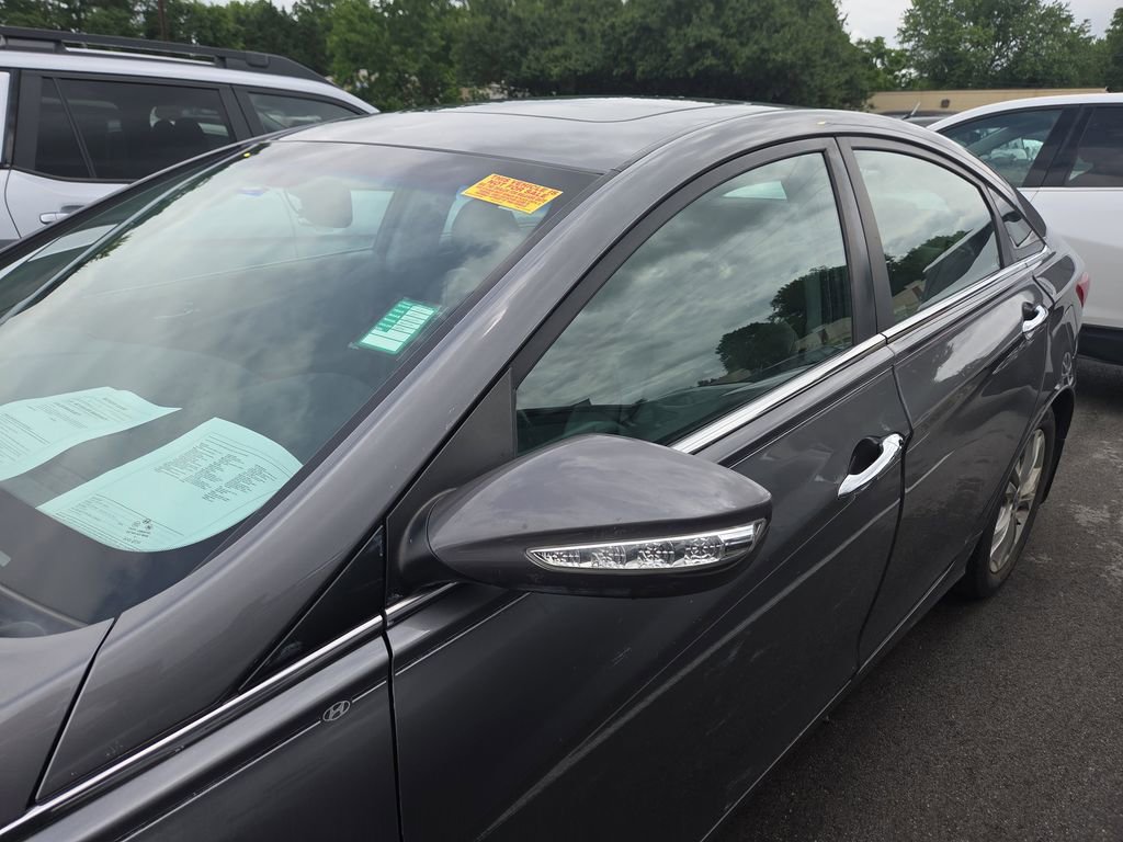 Used 2011 Hyundai Sonata Limited FWD image 10
