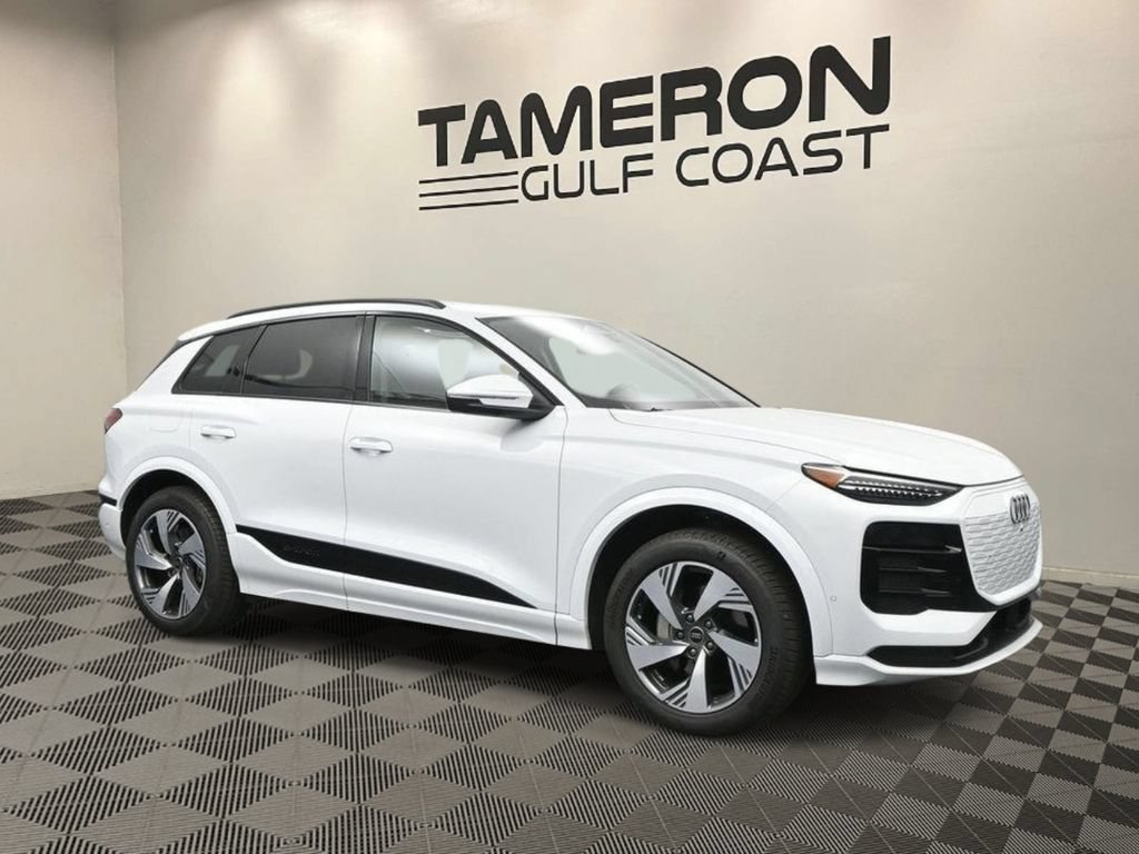 New 2025 Audi Q6 e-tron Premium Plus AWD/4WD image 1