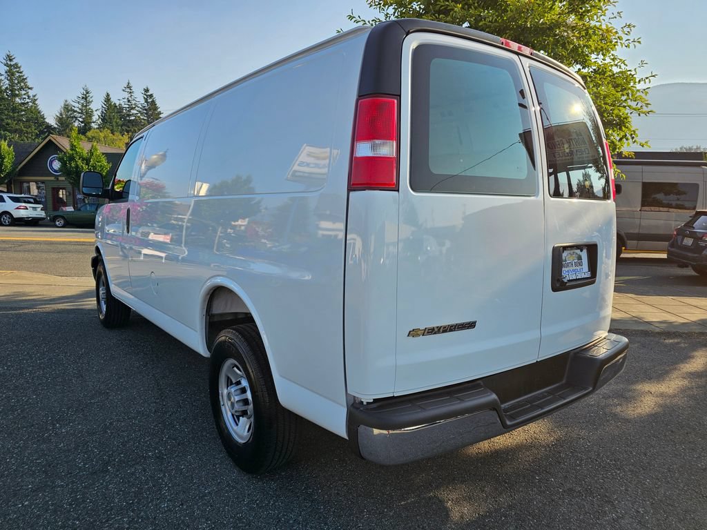 Certified 2025 Chevrolet Express 2500 w/ Driver Convenience Package RWD image 7