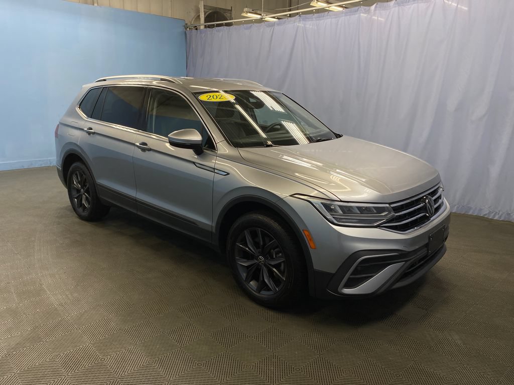 Used 2023 Volkswagen Tiguan SE