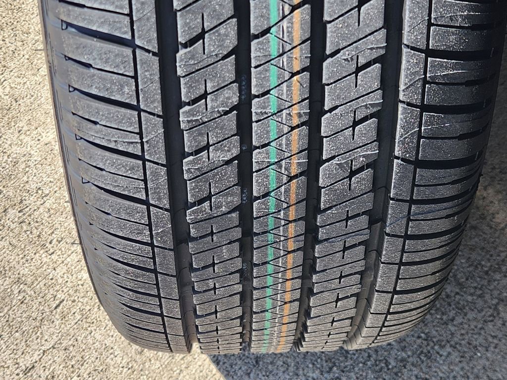 Used 2024 Lexus UX 250h AWD w/ Premium Package image 11