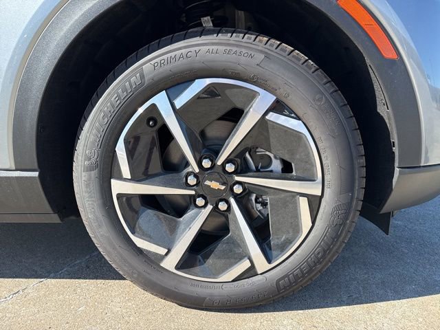 New 2026 Chevrolet Equinox EV LT image 11