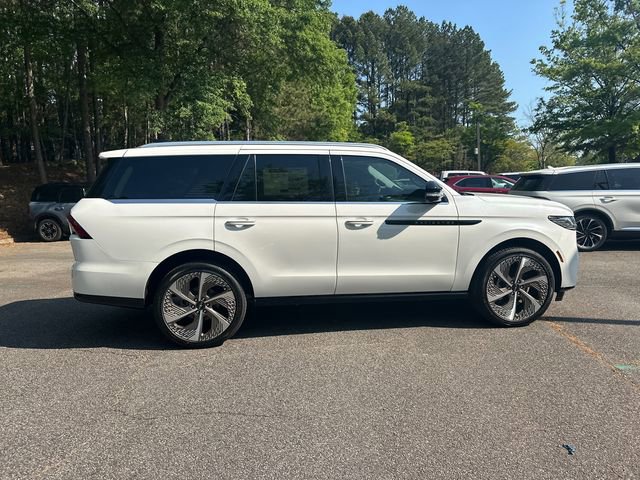 New 2026 Lincoln Navigator Black Label AWD/4WD image 9