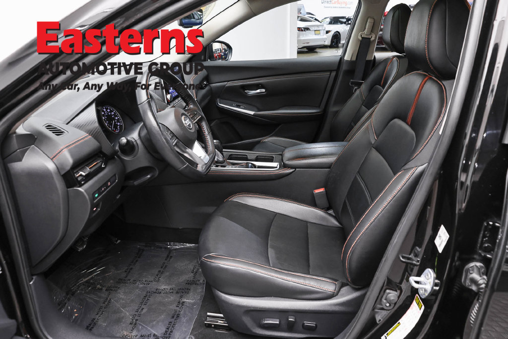 Used 2022 Nissan Sentra SR w/ SR Premium Package FWD image 16