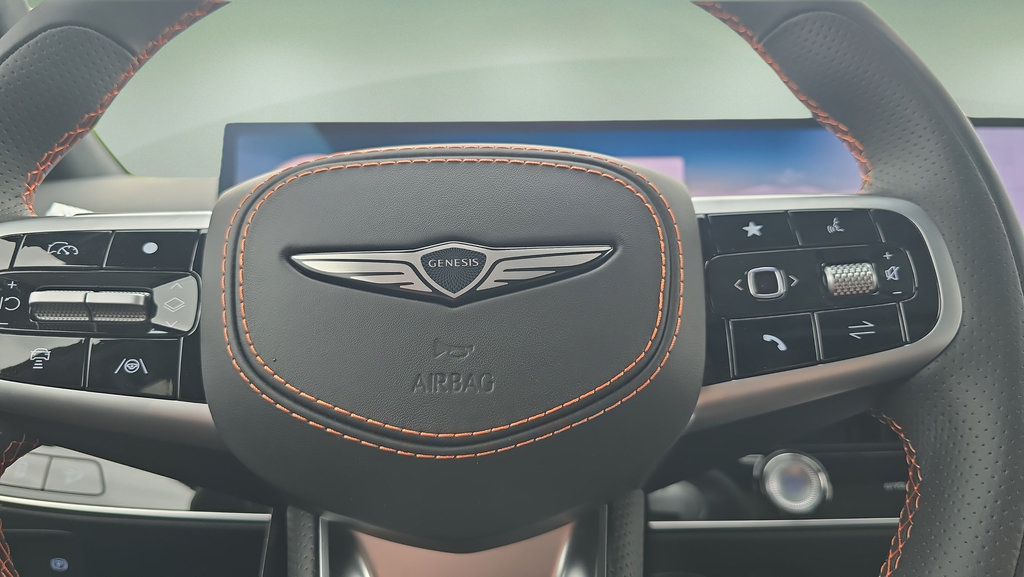 New 2026 Genesis GV70 3.5T Sport Prestige AWD/4WD image 17