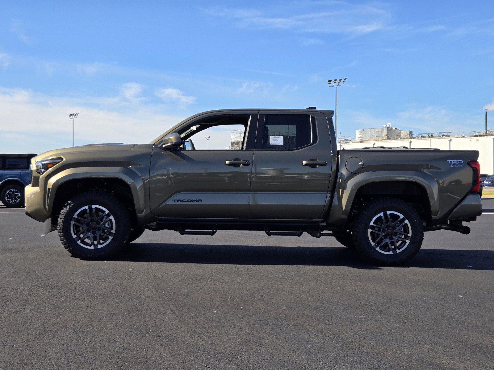 New 2025 Toyota Tacoma TRD Sport image 6