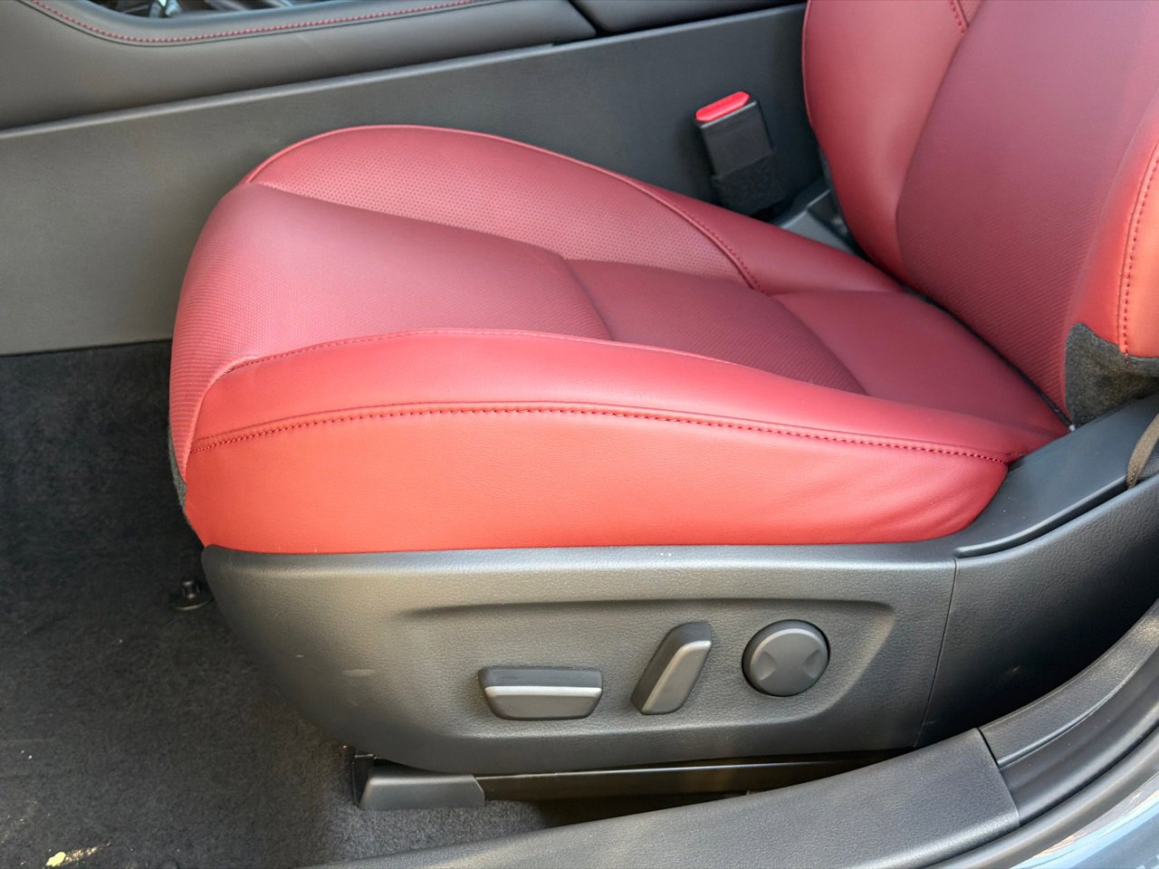 New 2026 MAZDA MAZDA3 Carbon image 15