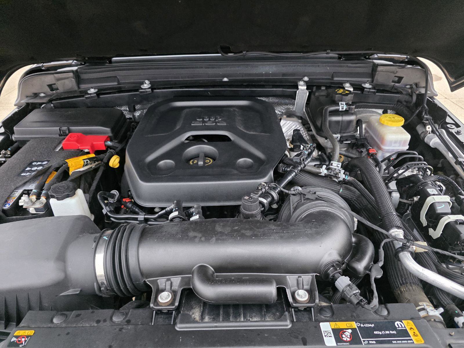 Used 2024 Jeep Wrangler Sahara w/ Safety Group image 86