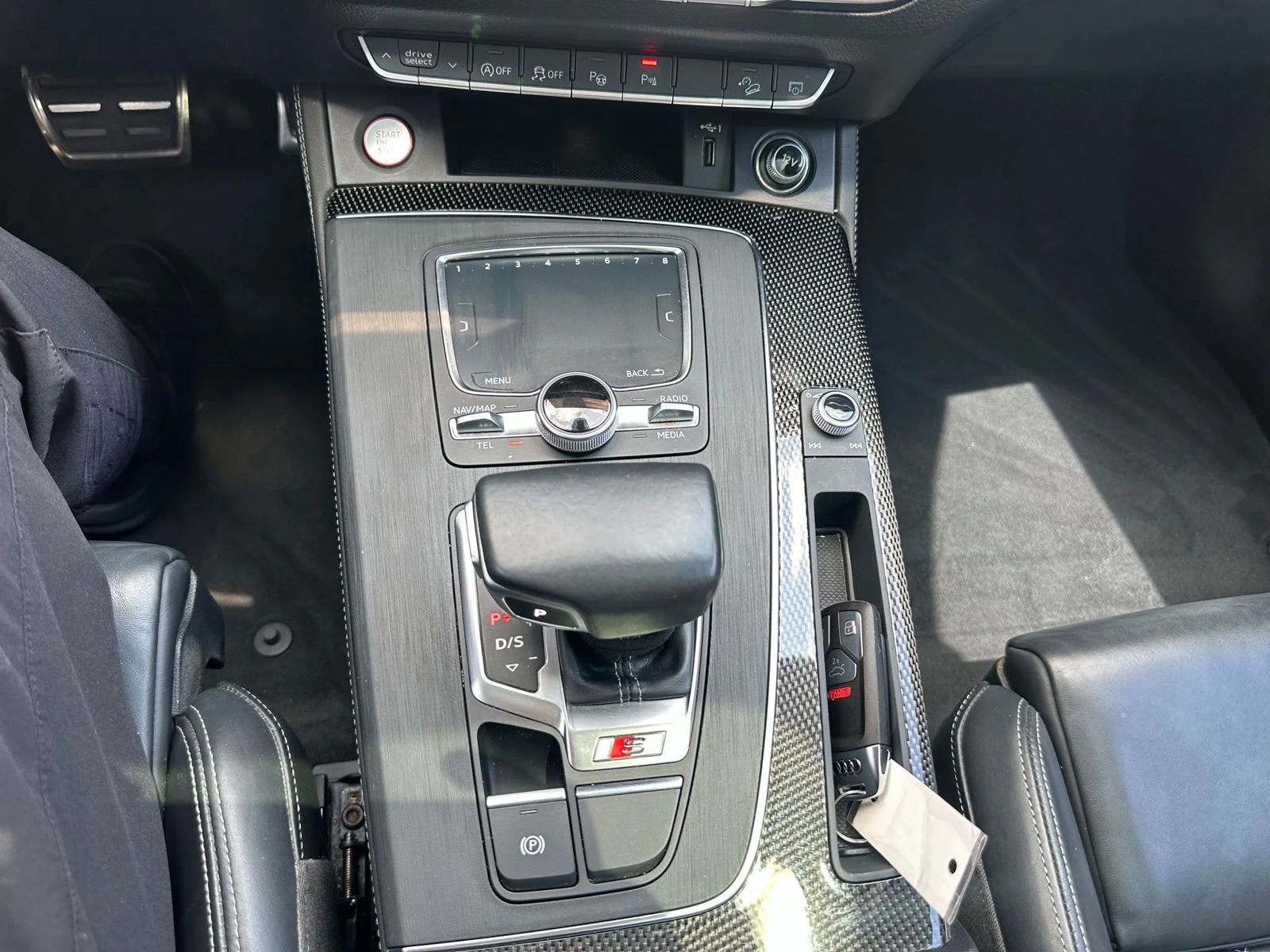 Used 2020 Audi SQ5 Prestige w/ Prestige Package image 27