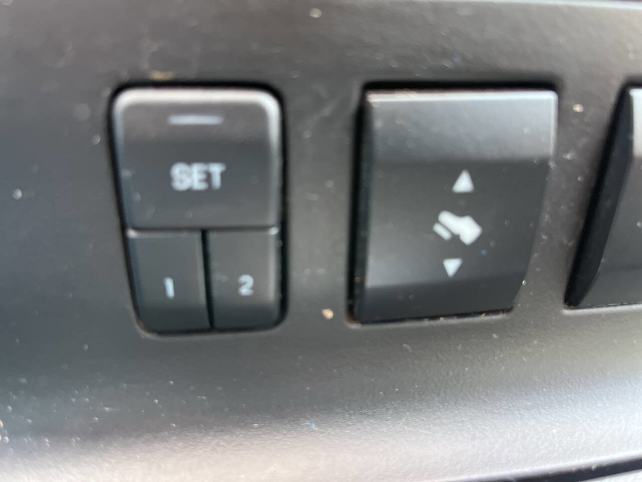 Used 2010 Ford Explorer Limited image 25