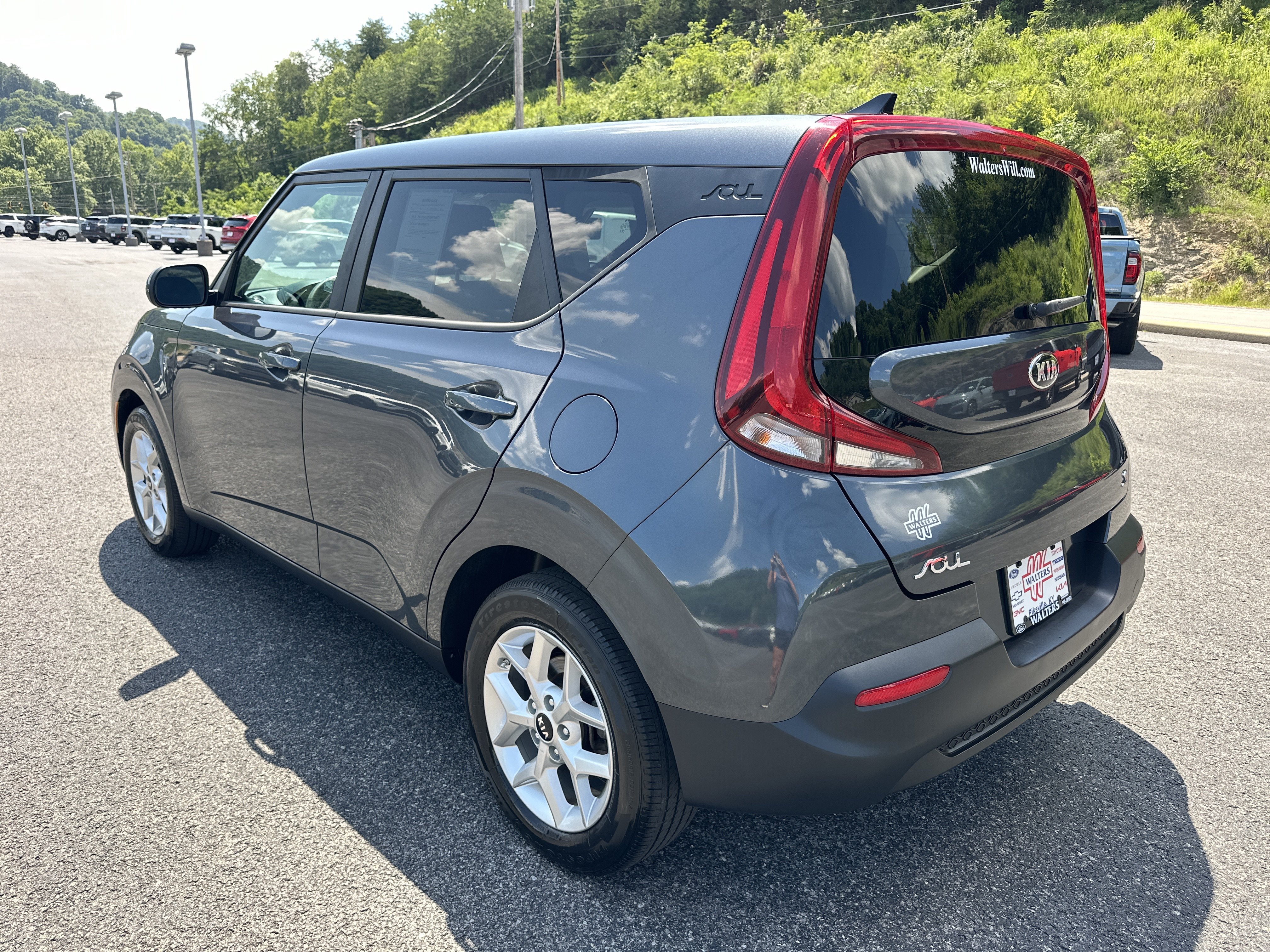 Used 2021 Kia Soul S FWD image 5