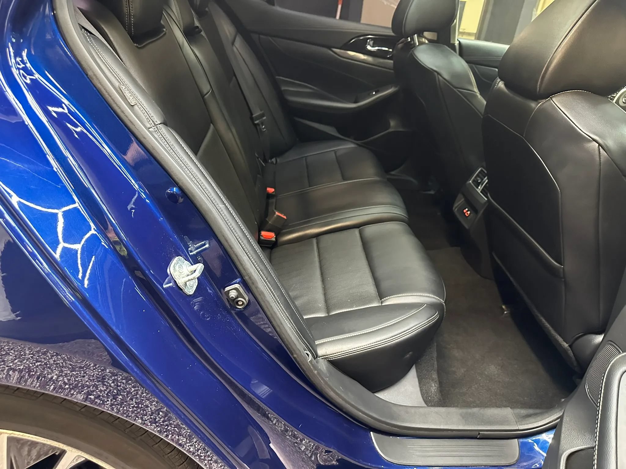 Used 2020 Nissan Maxima 3.5 SL w/ Floor Mat Group FWD image 31