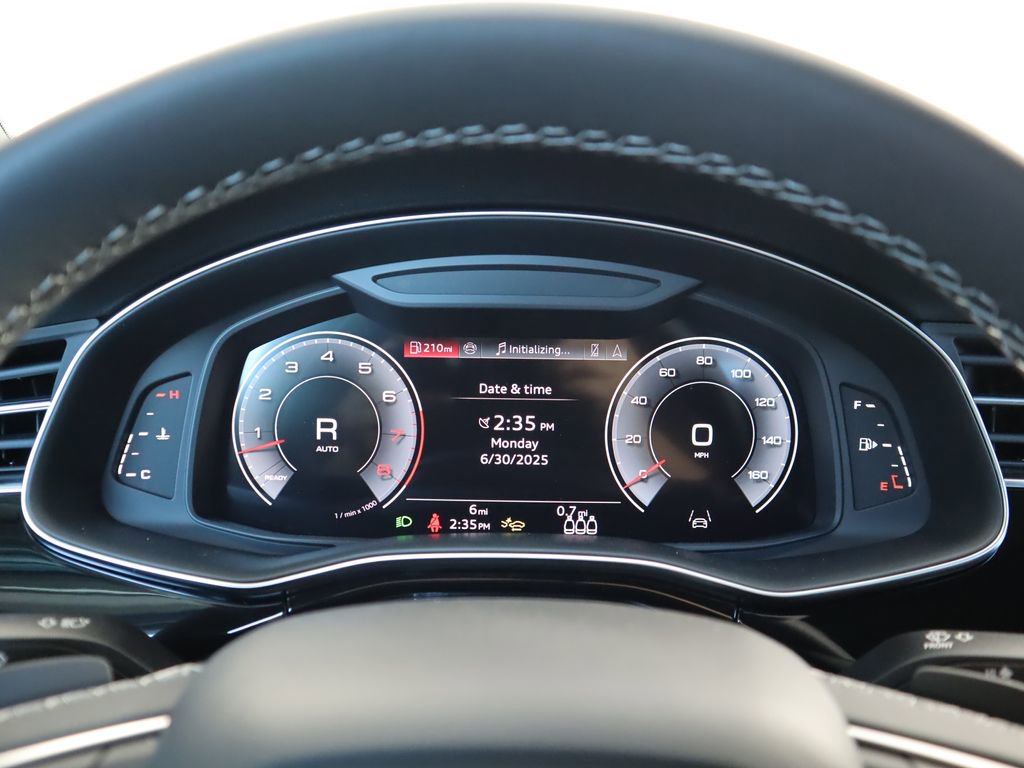 New 2025 Audi Q8 Premium Plus image 32