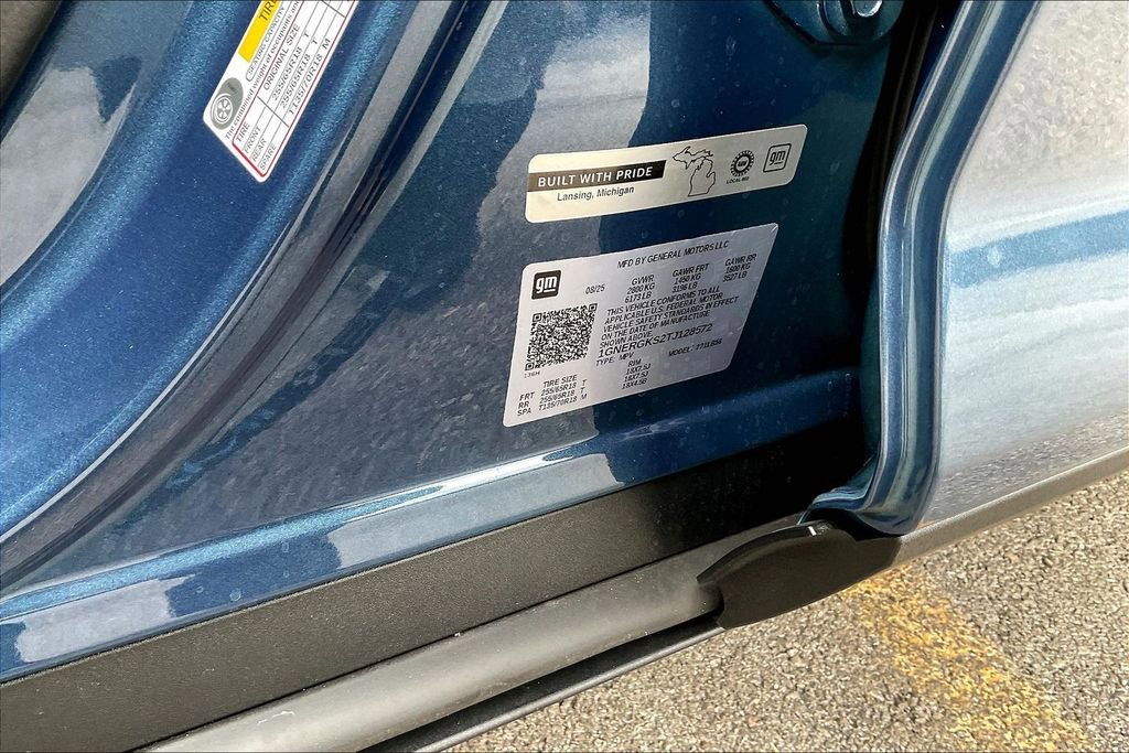 Certified 2026 Chevrolet Traverse LT w/ Driver Confidence Package image 21