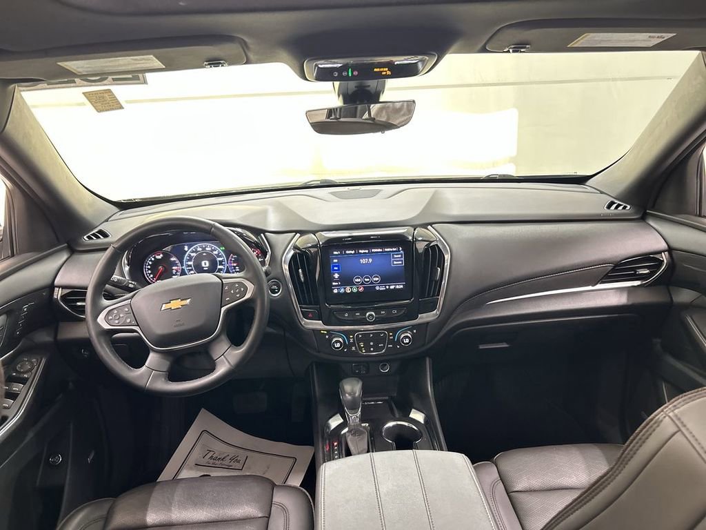 Used 2023 Chevrolet Traverse High Country w/ LPO, Floor Liner Package AWD/4WD image 18