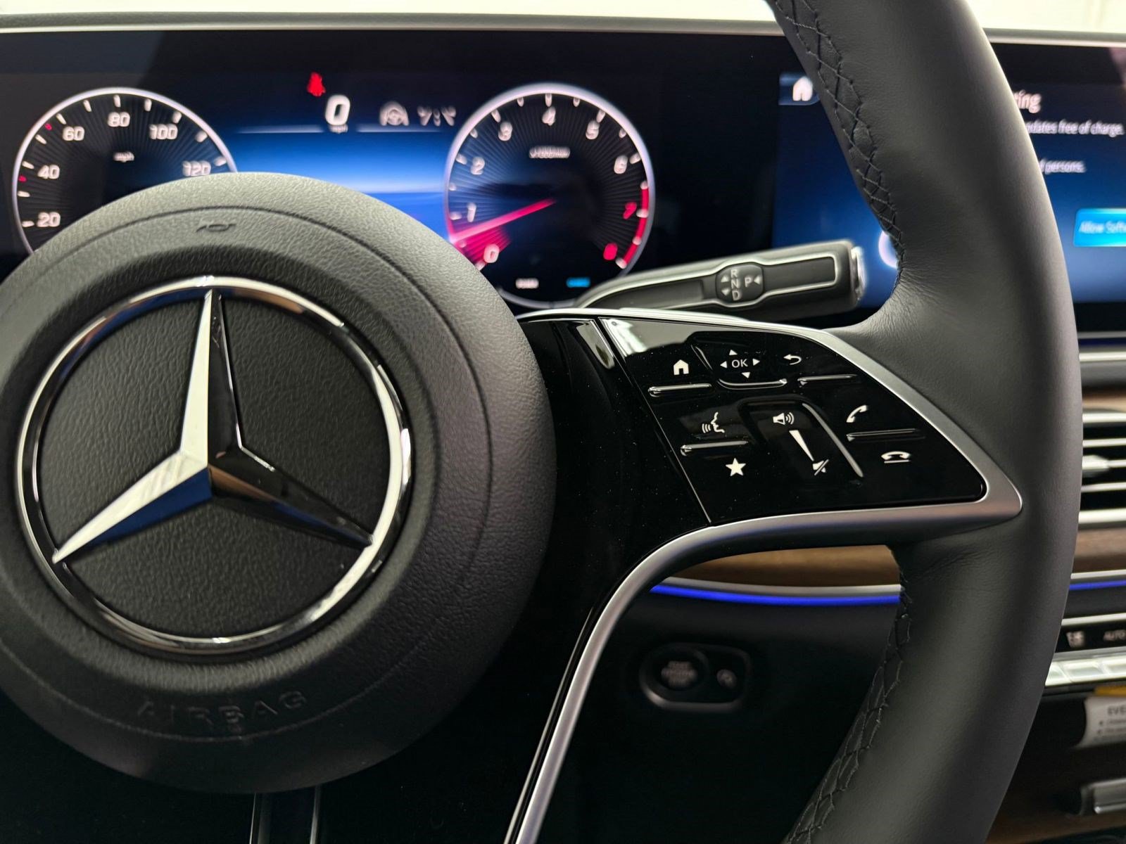 New 2026 Mercedes-Benz GLE 580 4MATIC image 27